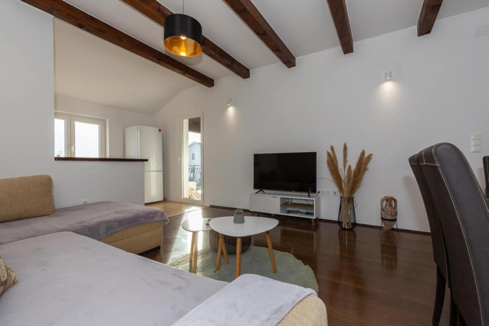 Xxl Seaview Apartment